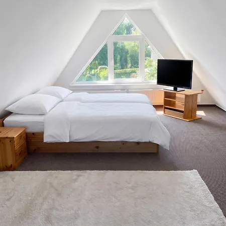 Zur Kranichweide * Fuhlendorf